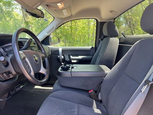 Used 2008 Chevrolet Silverado 1500 LT w/ EZ-Lift Tailgate Package AWD/4WD image 29