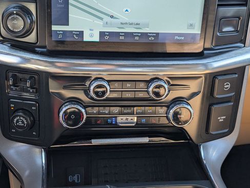 Used 2023 Ford F150 Lariat w/ Trailer Tow Package AWD/4WD image 22