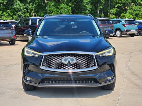 Used 2019 INFINITI QX50 Luxe FWD image 2