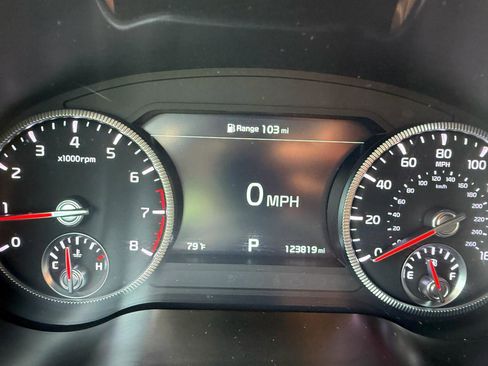 Used 2020 Kia Telluride SX w/ SX Prestige Package image 19