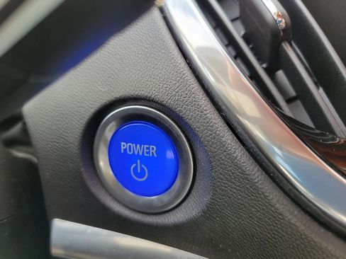 Used 2018 Chevrolet Volt Premier image 33