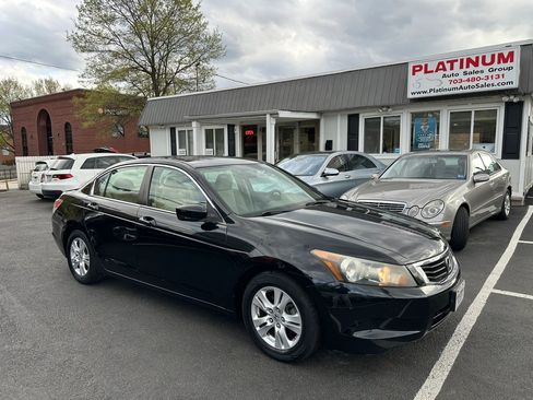 Used 2010 Honda Accord LX-P image 1