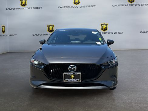 Used 2019 MAZDA MAZDA3 AWD Hatchback w/ Preferred Pkg image 2