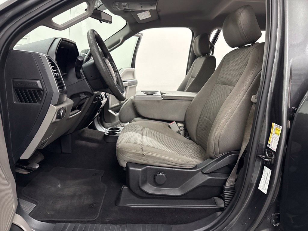 Used 2019 Ford F250 XLT w/ Snow Plow Prep Package AWD/4WD image 14