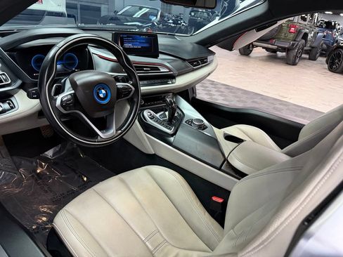 Used 2015 BMW i8 AWD/4WD image 35