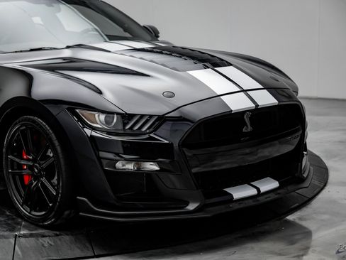 Used 2022 Ford Mustang Shelby GT500 w/ Technology Package image 23