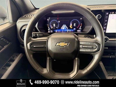 Used 2024 Chevrolet Colorado W/T image 13