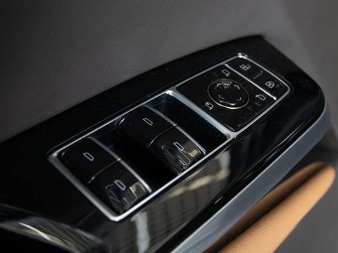 Certified 2025 Cadillac Escalade Premium Luxury w/ Touring Package image 25