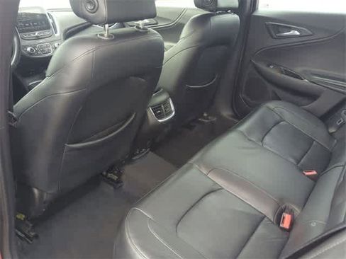 Used 2016 Chevrolet Malibu Premier w/ Driver Confidence Package II image 18