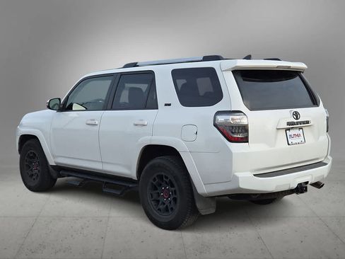 Used 2023 Toyota 4Runner SR5 Premium w/ Moonroof Package image 5