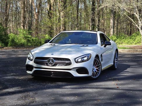 Used 2017 Mercedes-Benz SL 63 AMG image 11