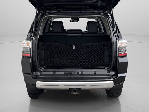 Used 2024 Toyota 4Runner TRD Off-Road Premium w/ Off Road Premium Plus Package image 6