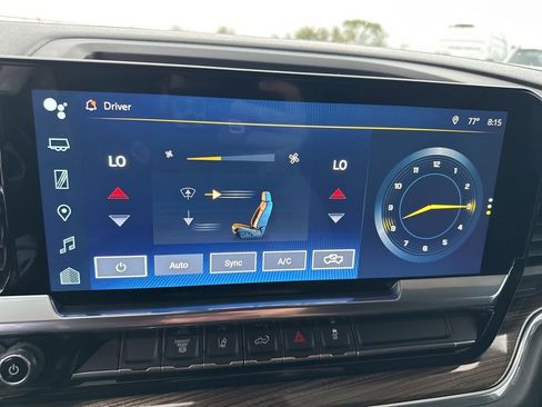 Used 2024 Chevrolet Silverado 3500 LT w/ Convenience Package image 25