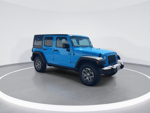 Used 2018 Jeep Wrangler Unlimited Rubicon w/ Connectivity Group AWD/4WD image 2