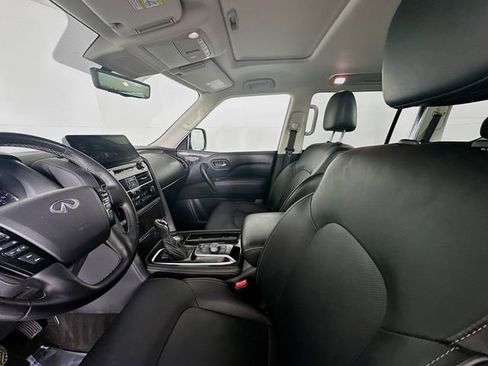 Used 2024 INFINITI QX80 Luxe RWD image 21