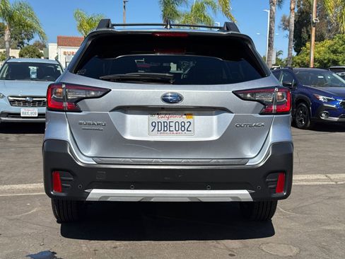 Used 2022 Subaru Outback Limited image 9