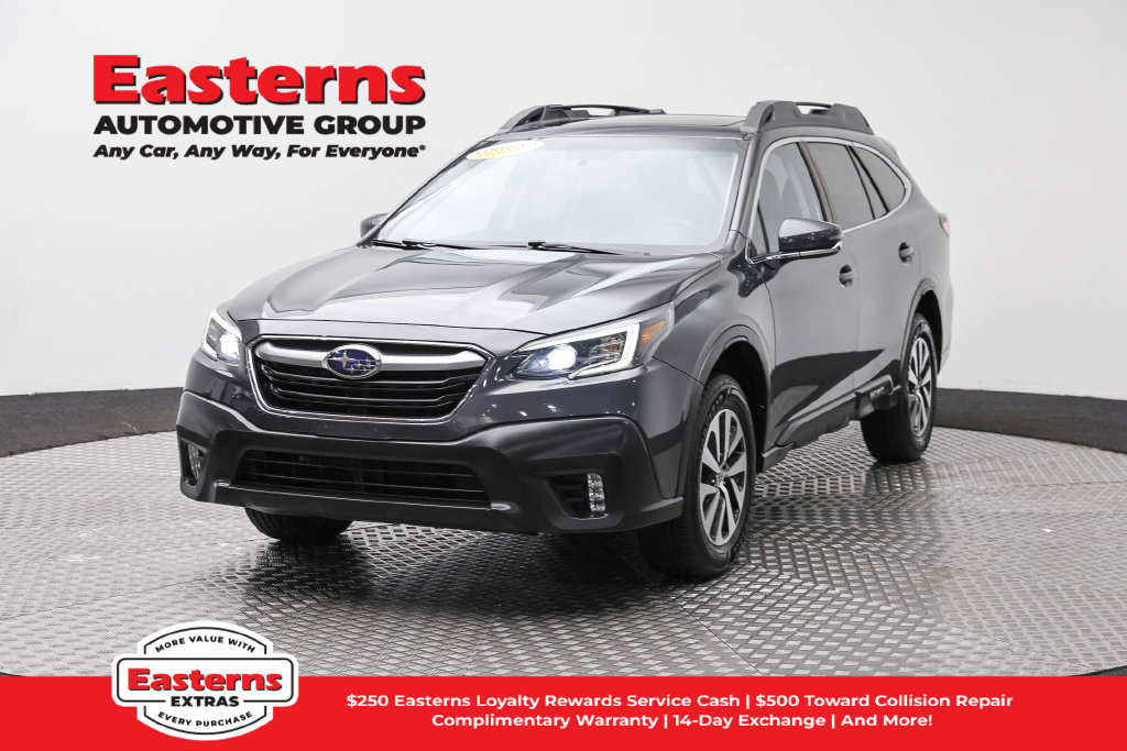 Used 2022 Subaru Outback Premium AWD/4WD image 1