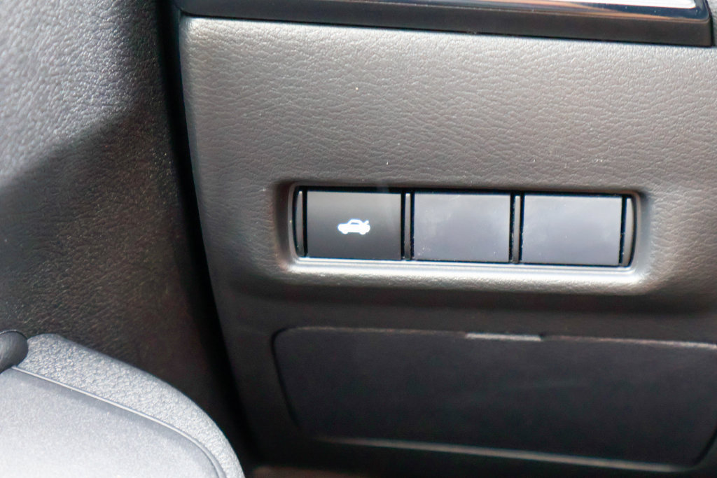 New 2027 Nissan Sentra SV FWD image 15