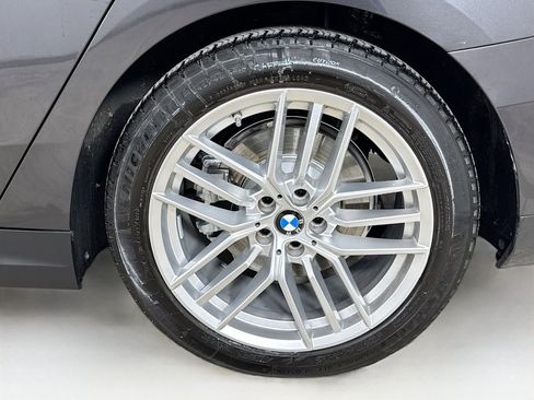 Used 2025 BMW 530i xDrive w/ Premium Package image 33