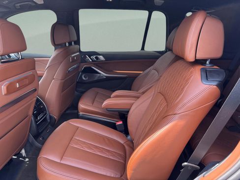 Used 2026 BMW ALPINA XB7 image 25