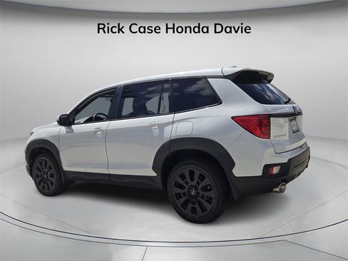 Used 2023 Honda Passport EX-L image 7