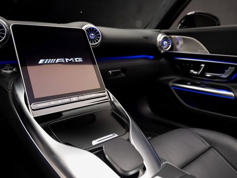 Used 2022 Mercedes-Benz SL 55 AMG 4MATIC image 47