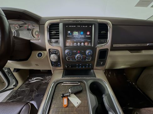 Used 2016 RAM 1500 Laramie Longhorn w/ Convenience Group AWD/4WD image 24