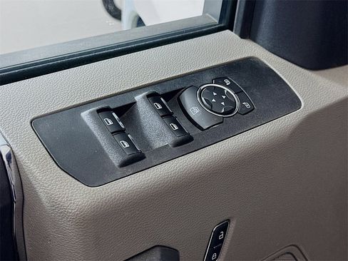 Used 2022 Ford F250 XLT image 15