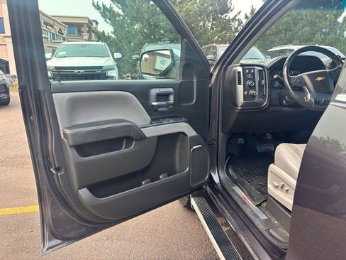 Used 2015 Chevrolet Silverado 1500 LTZ Z71 AWD/4WD image 10