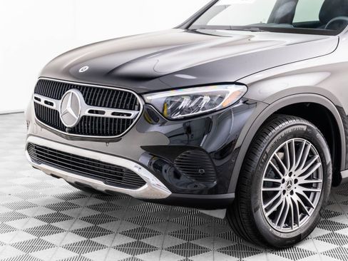 New 2025 Mercedes-Benz GLC 300 4MATIC image 36