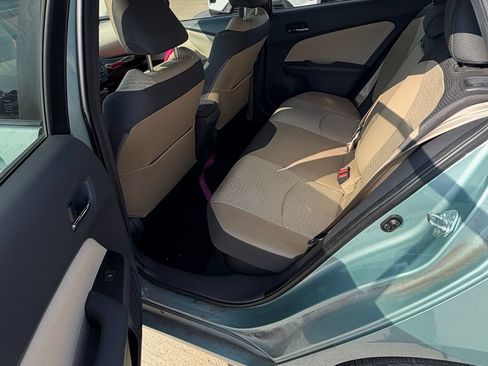 Used 2016 Toyota Prius Two FWD image 15