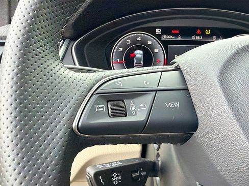 Used 2025 Audi Q5 2.0T Premium Plus image 38