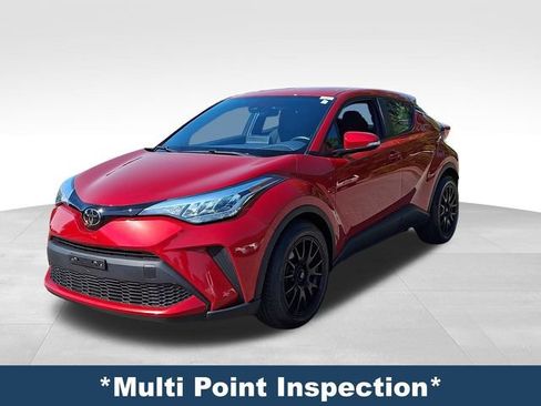 Used 2022 Toyota C-HR XLE FWD image 4