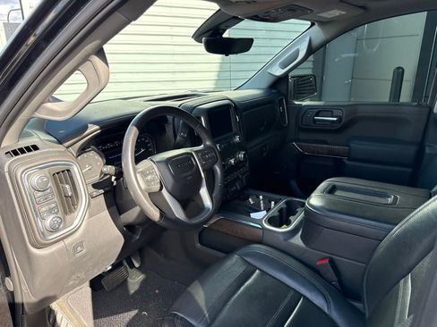 Used 2021 GMC Sierra 1500 Denali w/ Denali Ultimate Package AWD/4WD image 9