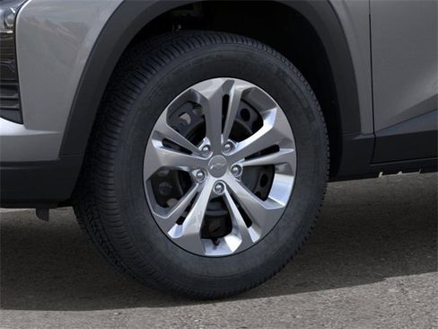 New 2026 Chevrolet Trax LS image 9