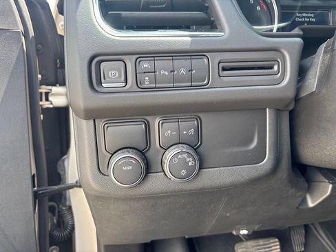 Used 2023 Chevrolet Tahoe LS RWD image 24