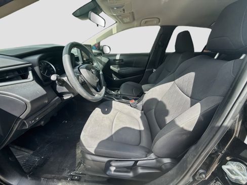 Used 2022 Toyota Corolla LE FWD image 18