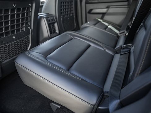 New 2026 Ford Bronco Badlands AWD/4WD image 35