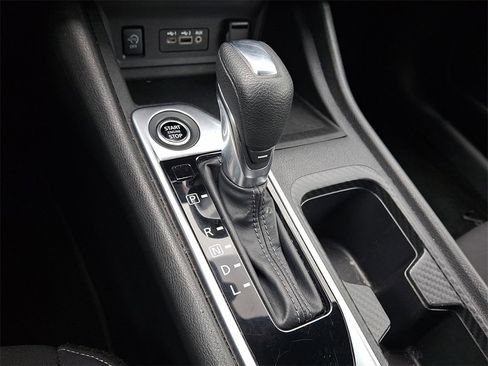 Used 2024 Nissan Sentra SV image 14