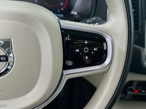 Used 2019 Volvo XC90 T6 Momentum w/ Advanced Package image 27