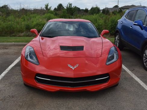 Used 2014 Chevrolet Corvette Stingray Coupe w/ 3LT Preferred Equipment Group RWD image 2