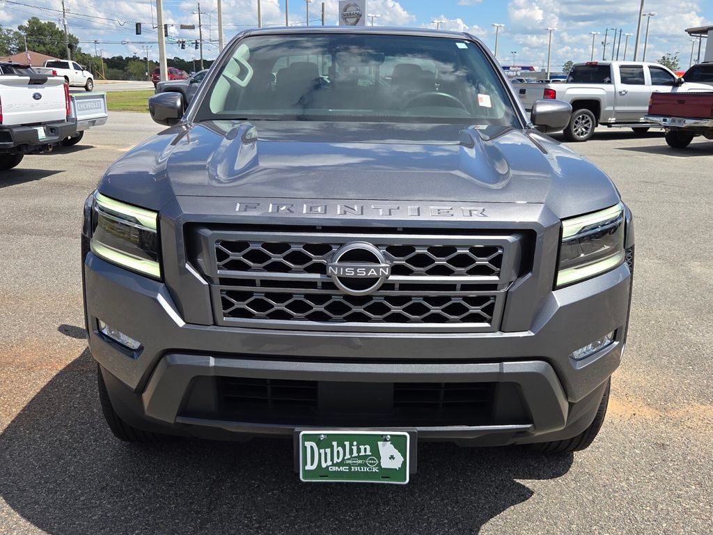 Certified 2024 Nissan Frontier SL w/ Technology Package RWD image 18