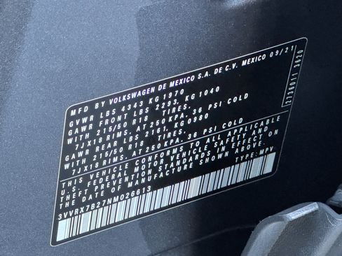 Used 2022 Volkswagen Taos SE image 37