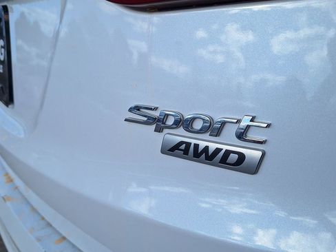Used 2017 Hyundai Santa Fe Sport image 28