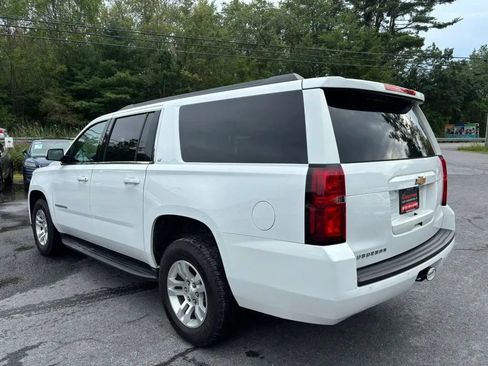 Used 2018 Chevrolet Suburban LT AWD/4WD image 6