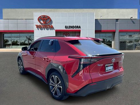 Certified 2023 Toyota bZ4X FWD image 5