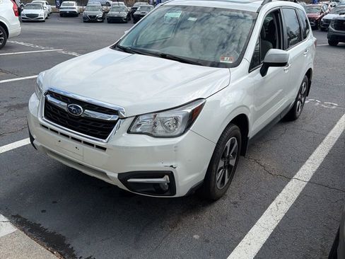 Used 2018 Subaru Forester 2.5i Premium image 2