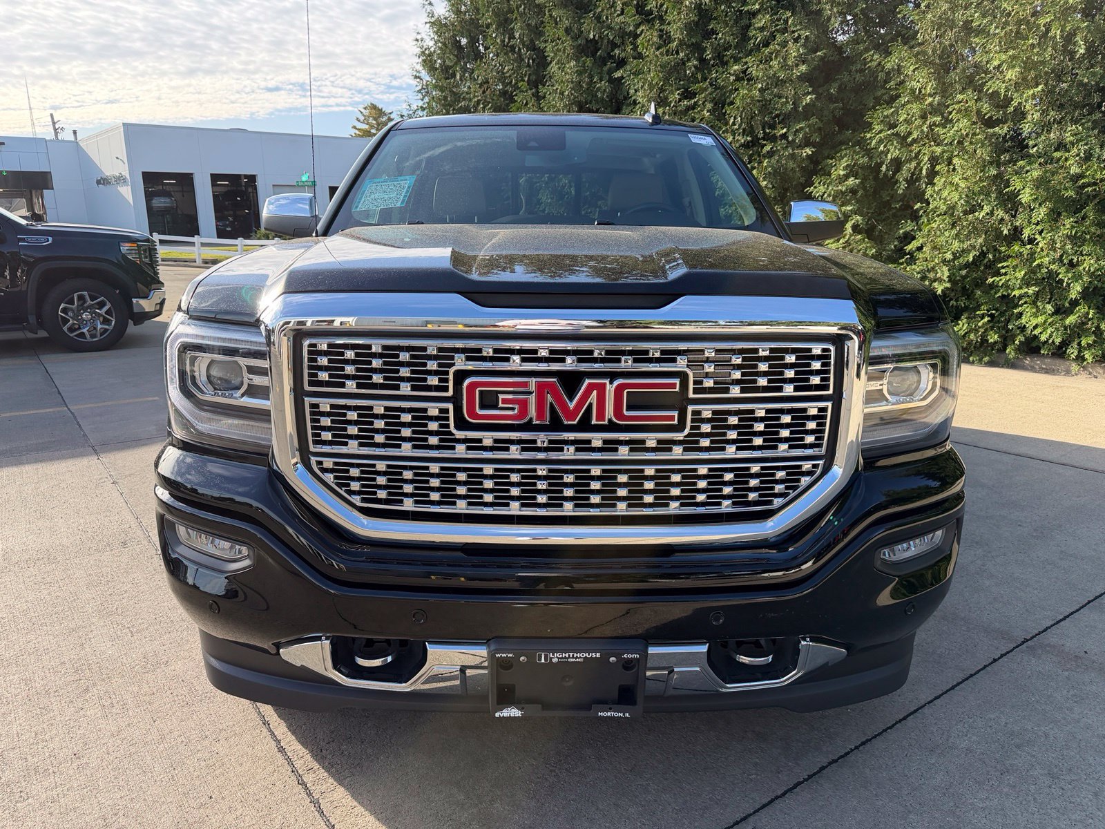 Used 2018 GMC Sierra 1500 Denali w/ Denali Ultimate Package AWD/4WD image 6