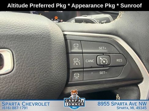 Used 2024 Jeep Grand Cherokee Altitude AWD/4WD image 20