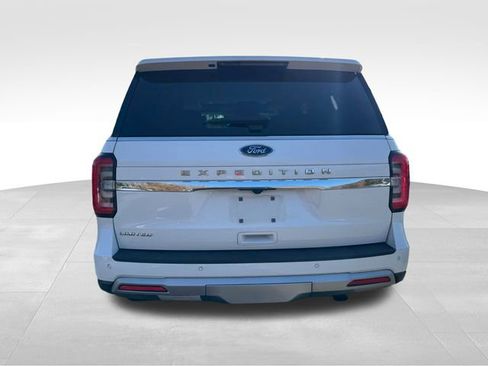Used 2024 Ford Expedition Limited image 8